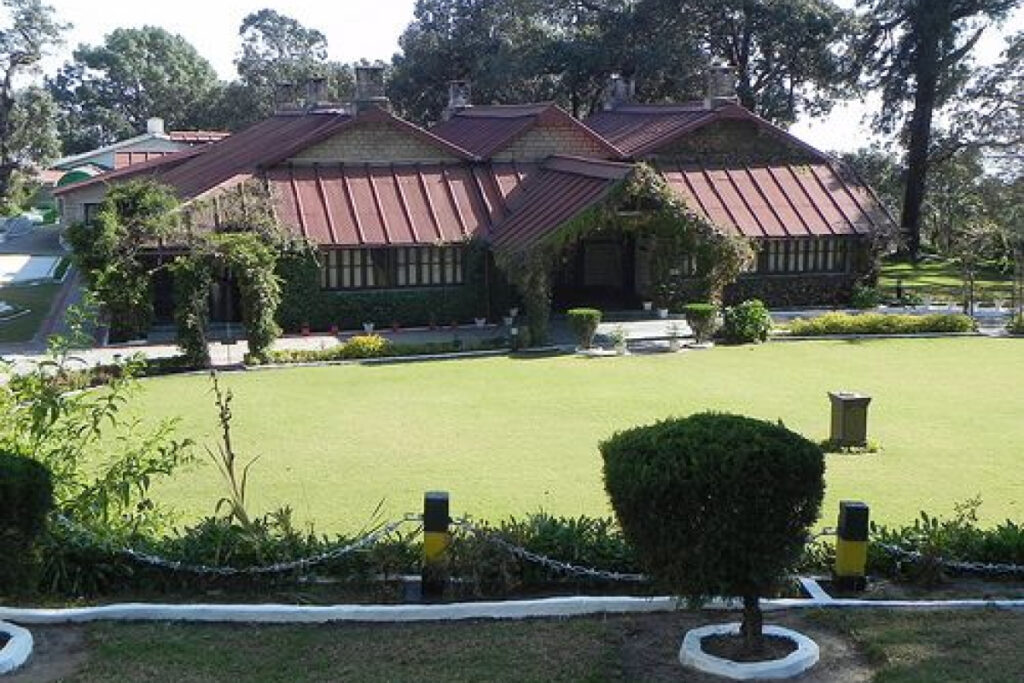 Garhwali Mess 1024x683