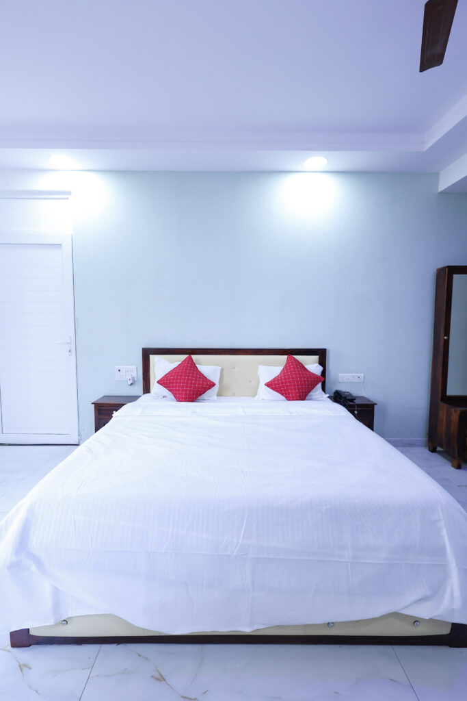 Super Deluxe Rooms – Luxury Balcony View. 176 2u6a1111