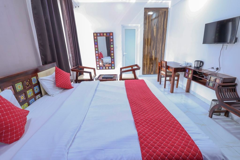 Room's 121 2u6a1170